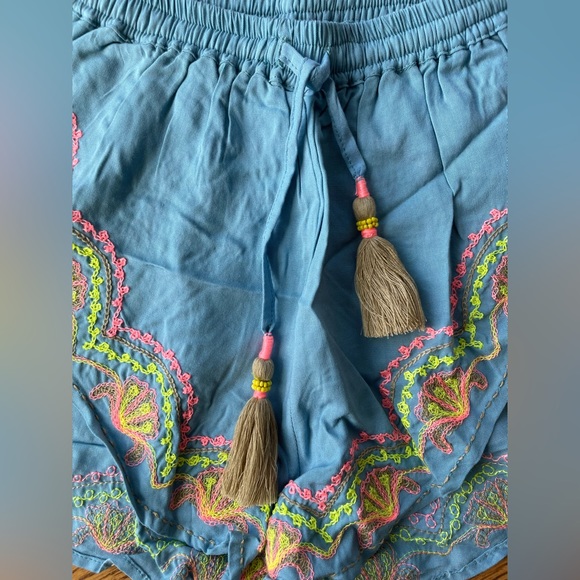 SOUTH MOON UNDER Embroidered Blue Shorts - Picture 4 of 6
